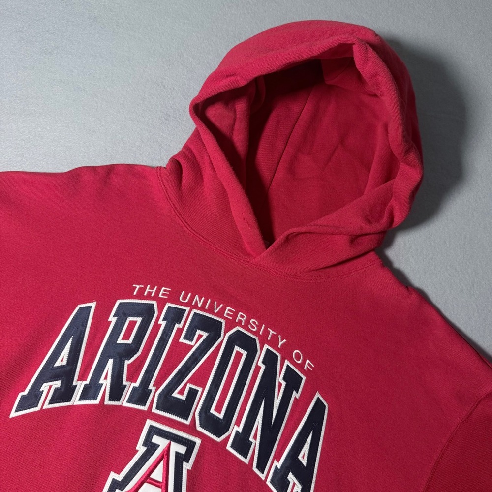 University of Arizona Wildcats Hoodie Red Mens Medium Pullover Sweatshirt Logo